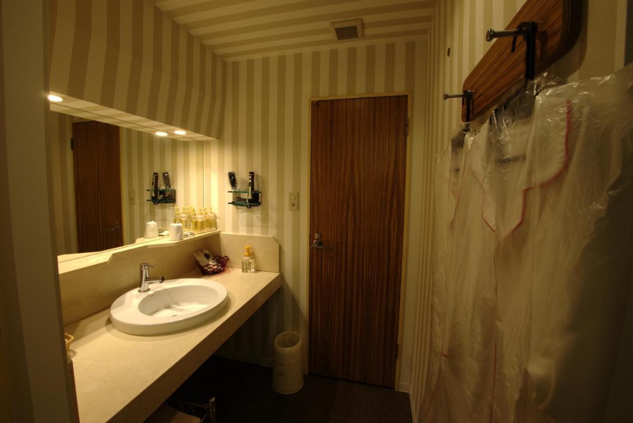 Hotel Allure (Adults Only) Нагоя Экстерьер фото