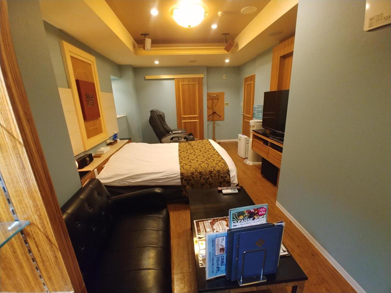 Hotel Allure (Adults Only) Нагоя Экстерьер фото