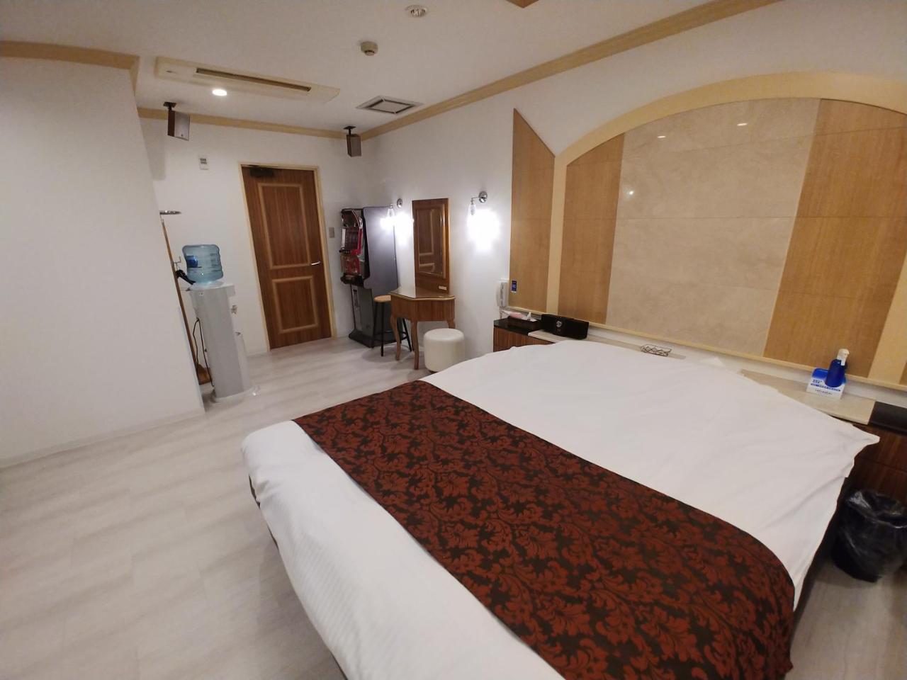 Hotel Allure (Adults Only) Нагоя Экстерьер фото