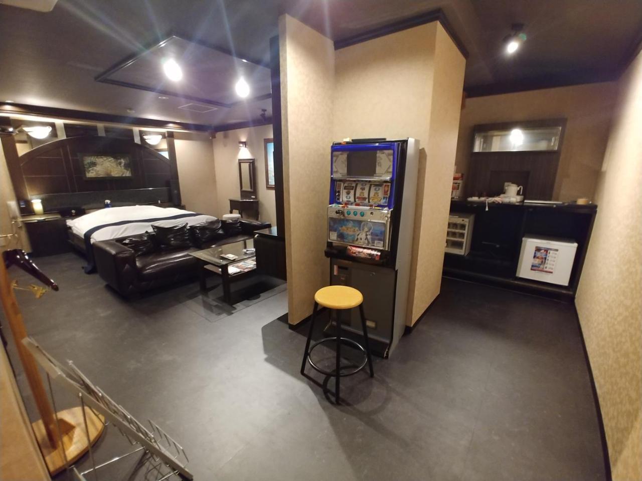 Hotel Allure (Adults Only) Нагоя Экстерьер фото