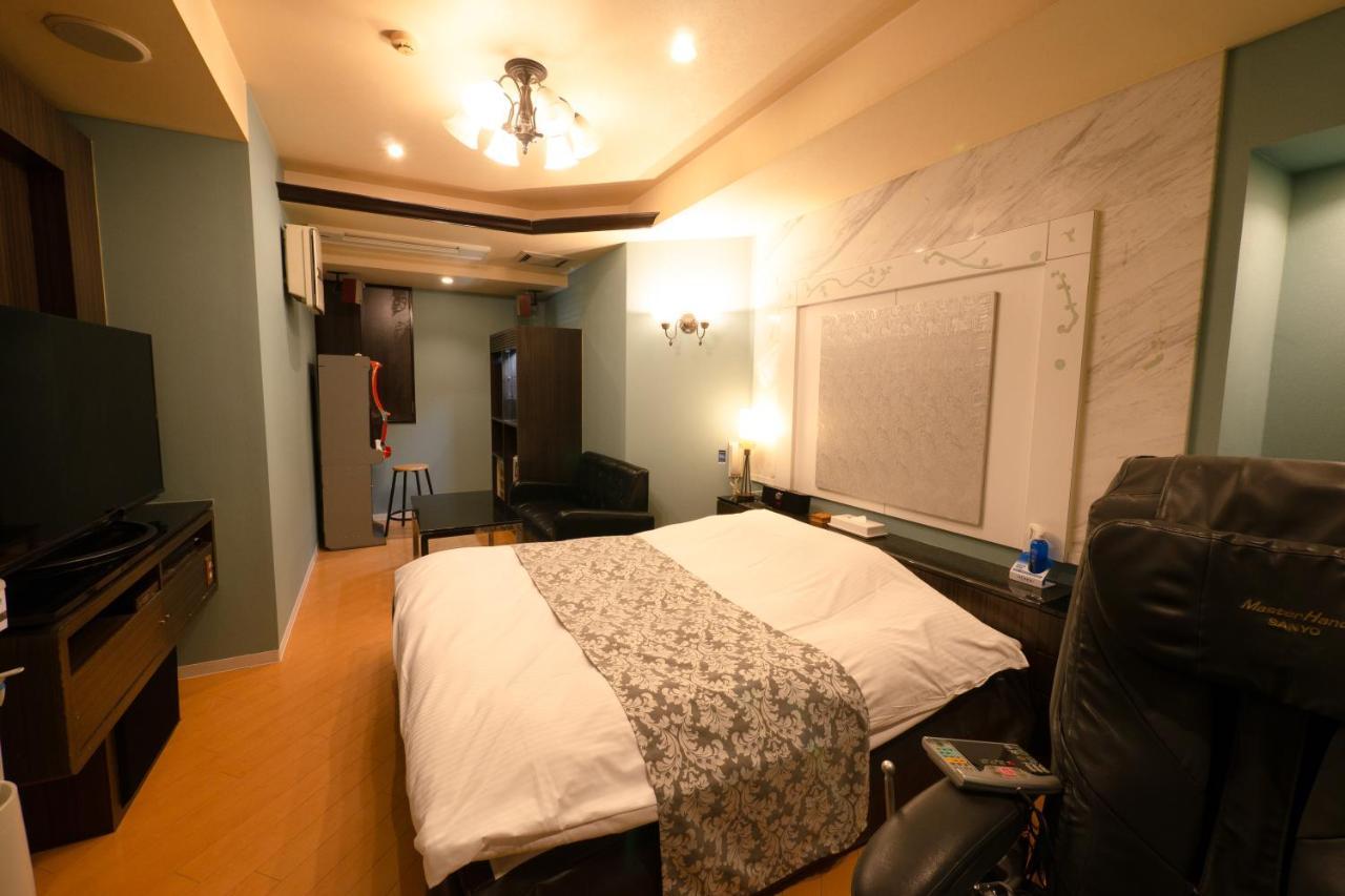 Hotel Allure (Adults Only) Нагоя Экстерьер фото